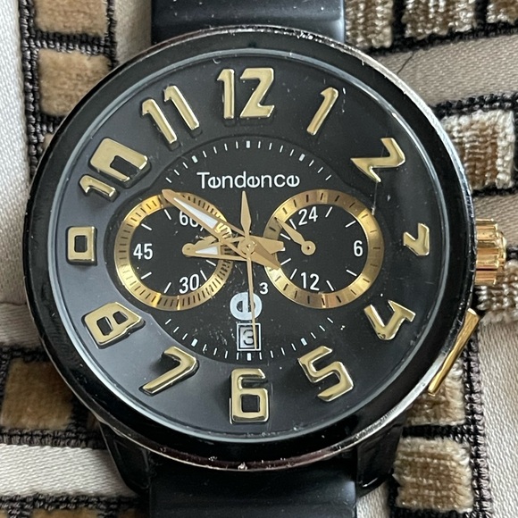 Tendence Gulliver Round Oversized Watch - Picture 2 of 8